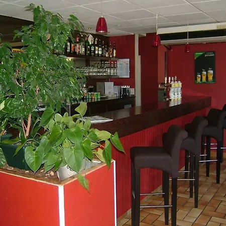 Kyriad Martigues Sud 
