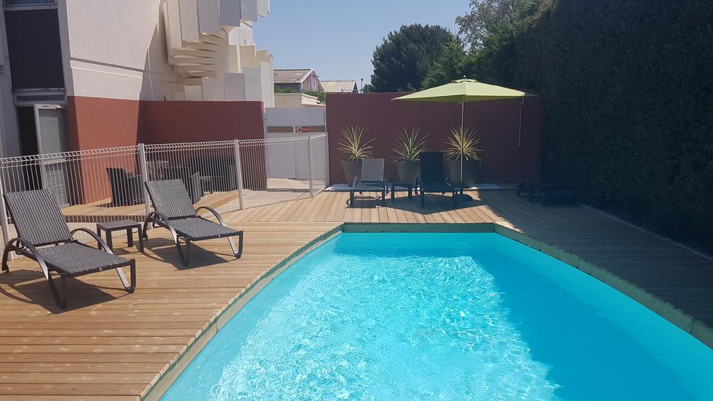 Hotel Kyriad Sud 3*